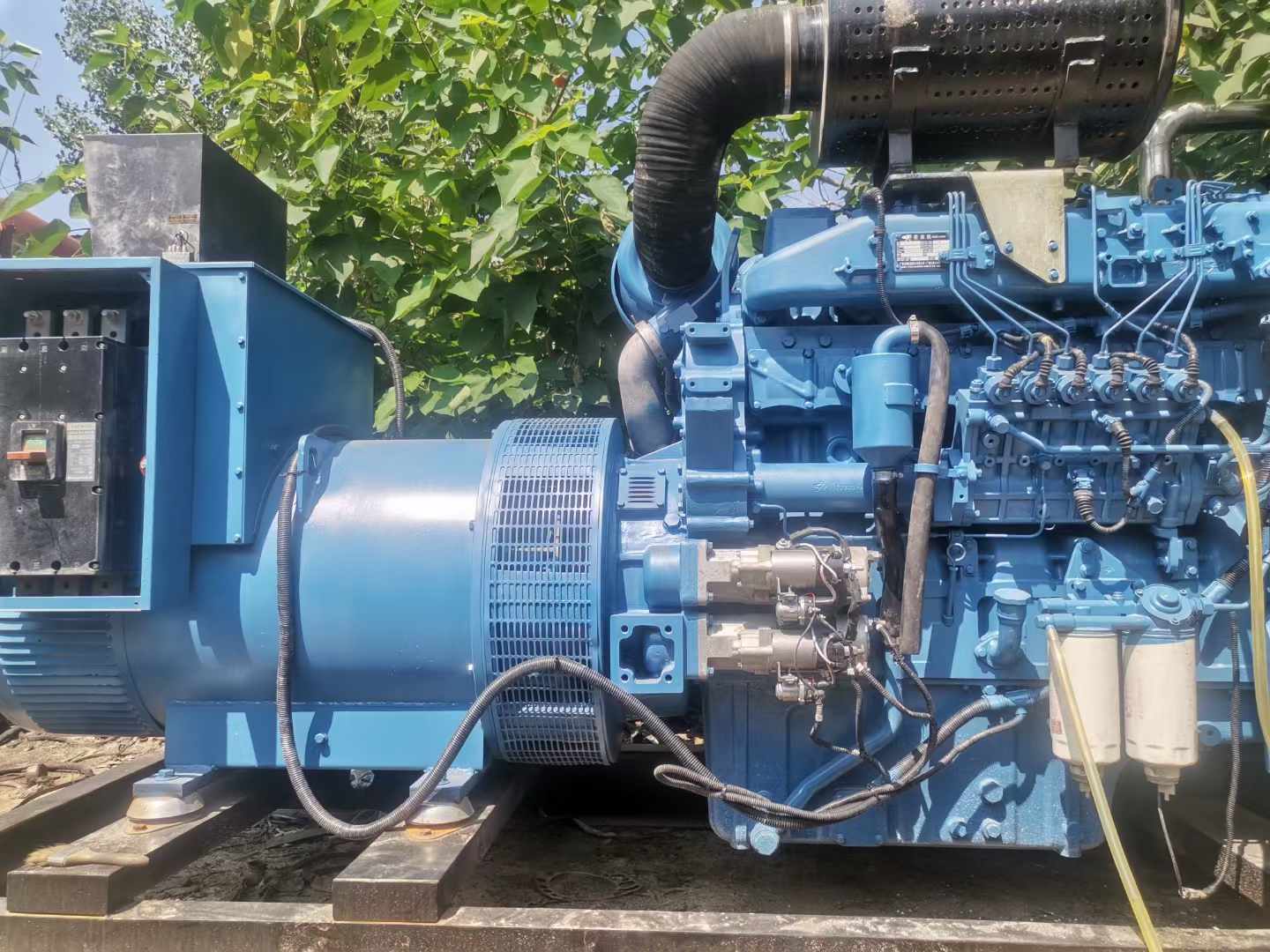 开远详细说明降低 800kW 柴油发电机输出电流波动的方法